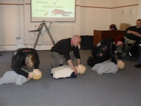first aid 033